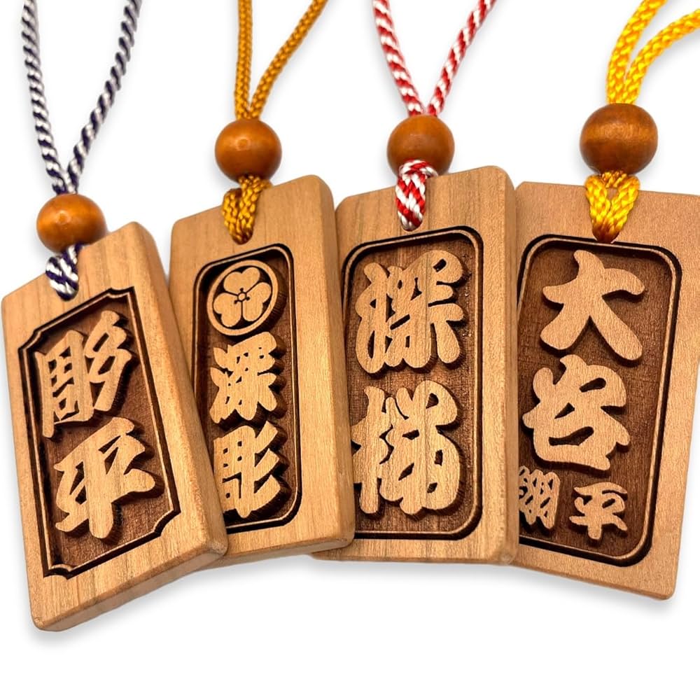 重ね彫り木札❗️当店オリジナル木札 重ね彫り両面加工 中サイズ 桜2枚 重ね彫り木札❗️当店オリジナル木札 重ね彫り両面加工 中サイズ 桜2枚